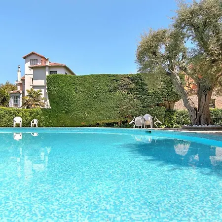 High Standard Br Design Flat For Family Ppl Swimming Pool Free Parking Big Balcony